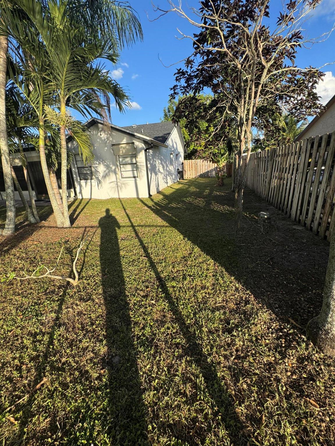 COUNTERPOINT ESTATES 12 - Residential Lease