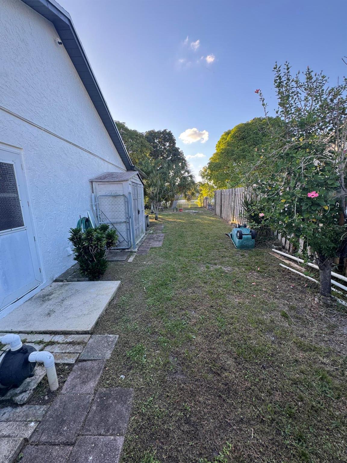 COUNTERPOINT ESTATES 12 - Residential Lease