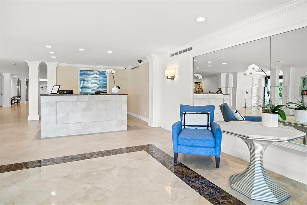 LAKE TOWERS CONDO - Residential