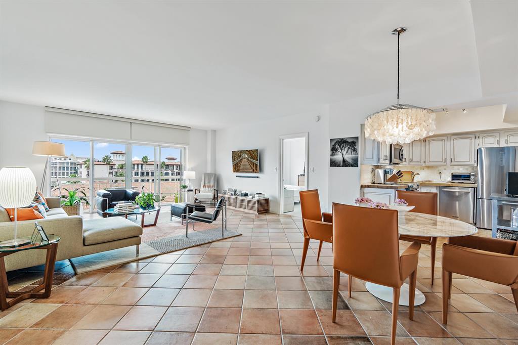 LAKE TOWERS CONDO - Residential