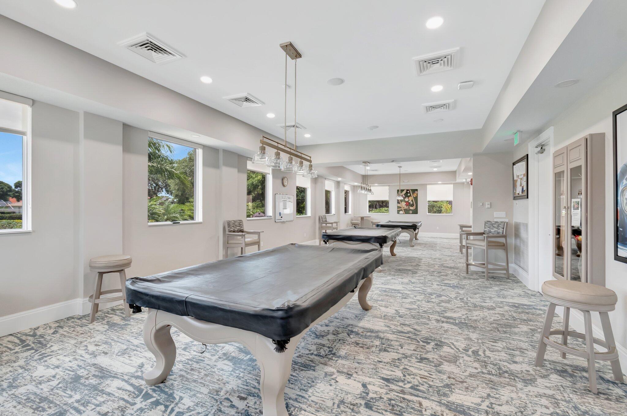 VALENCIA LAKES 1 - Residential