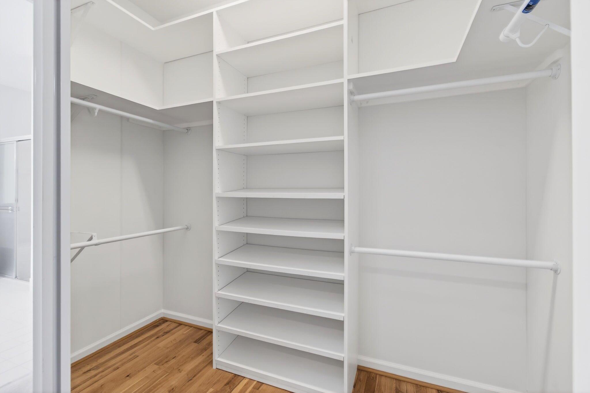 VALENCIA LAKES 1 - Residential