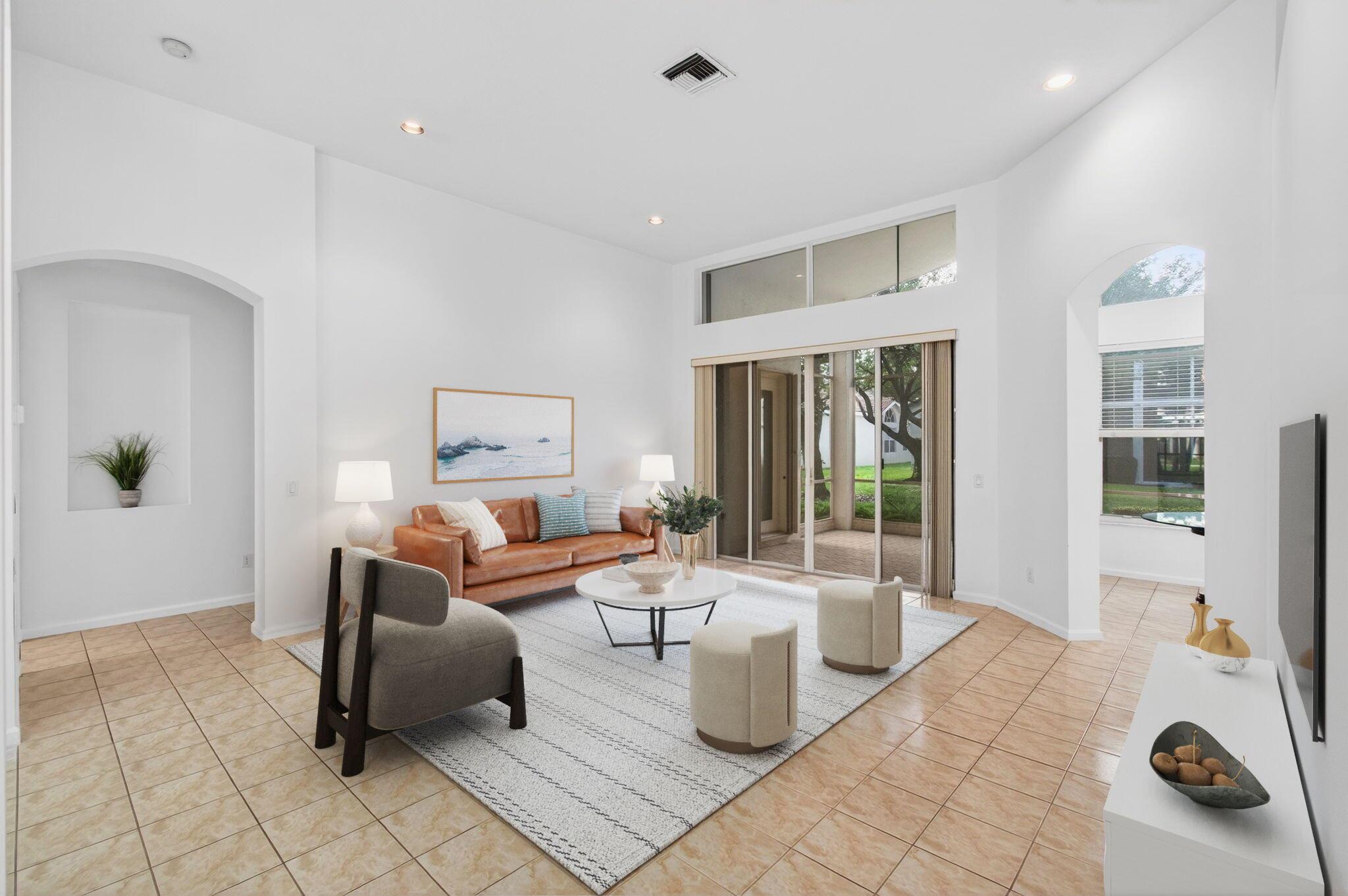 VALENCIA LAKES 1 - Residential