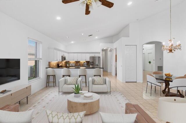 VALENCIA LAKES 1 - Residential