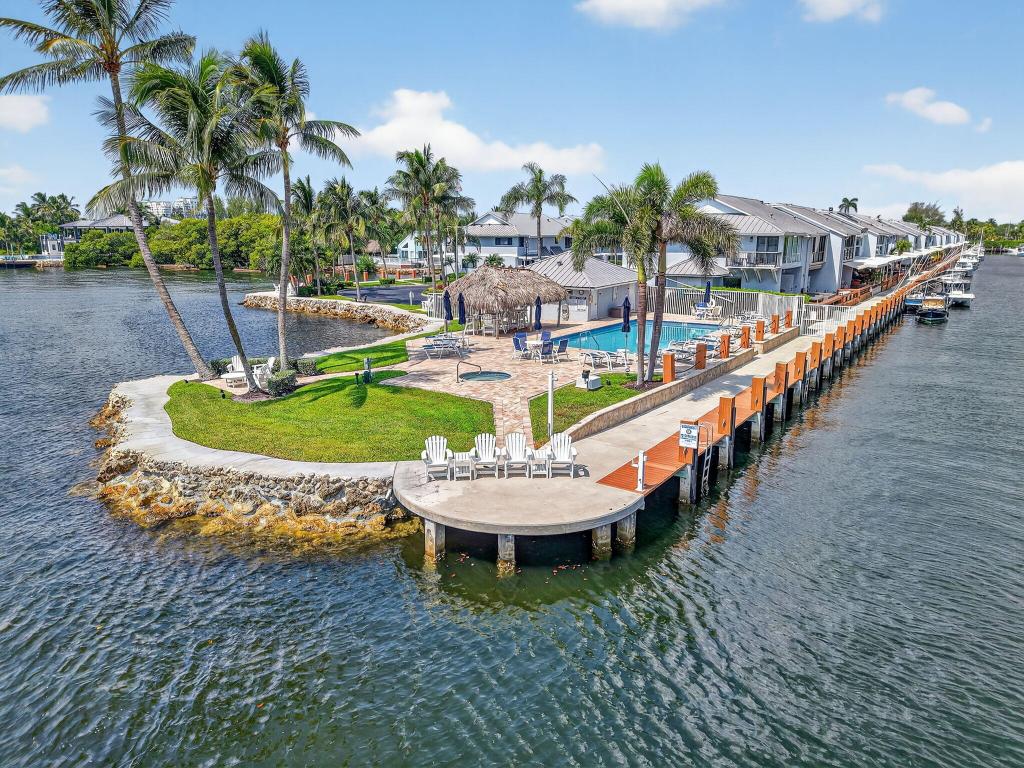 LAKE WORTH MARINER VILLAGE - Residential