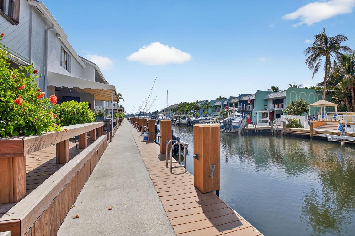 LAKE WORTH MARINER VILLAGE - Residential
