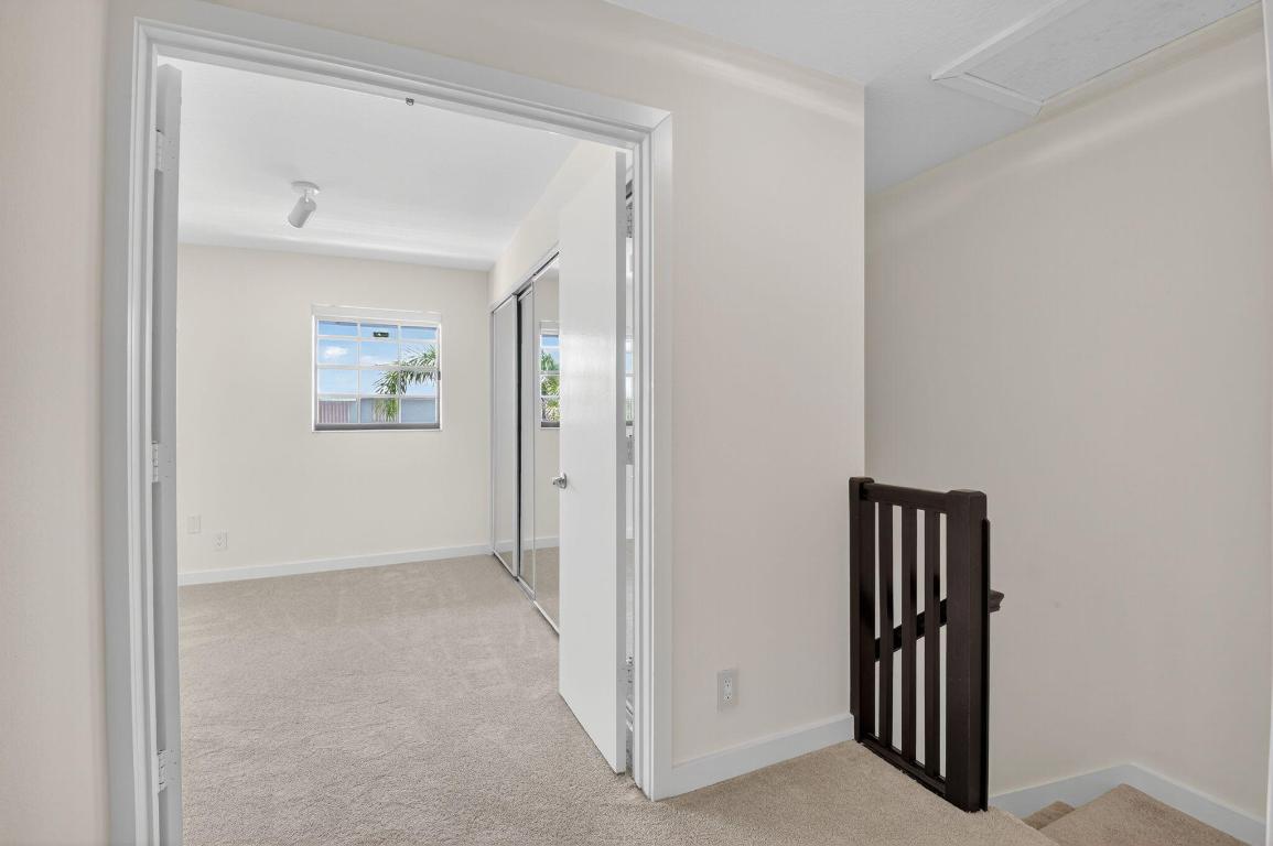 LAKE WORTH MARINER VILLAGE - Residential