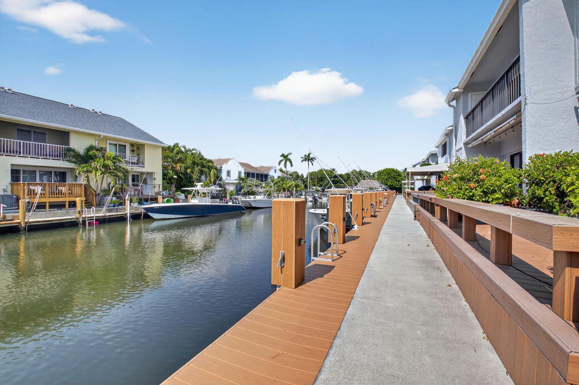 LAKE WORTH MARINER VILLAGE - Residential