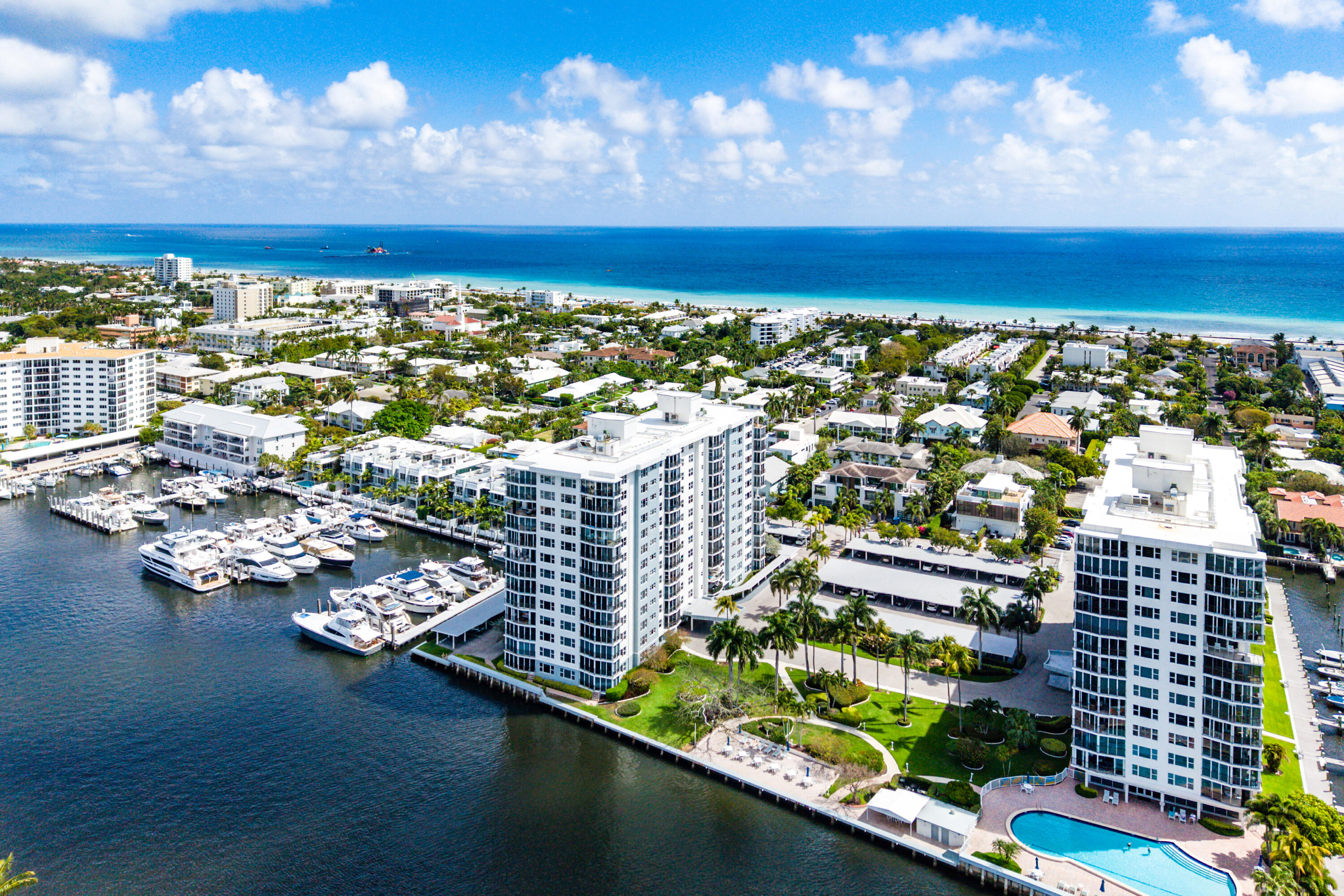 SEAGATE TOWERS - Residential