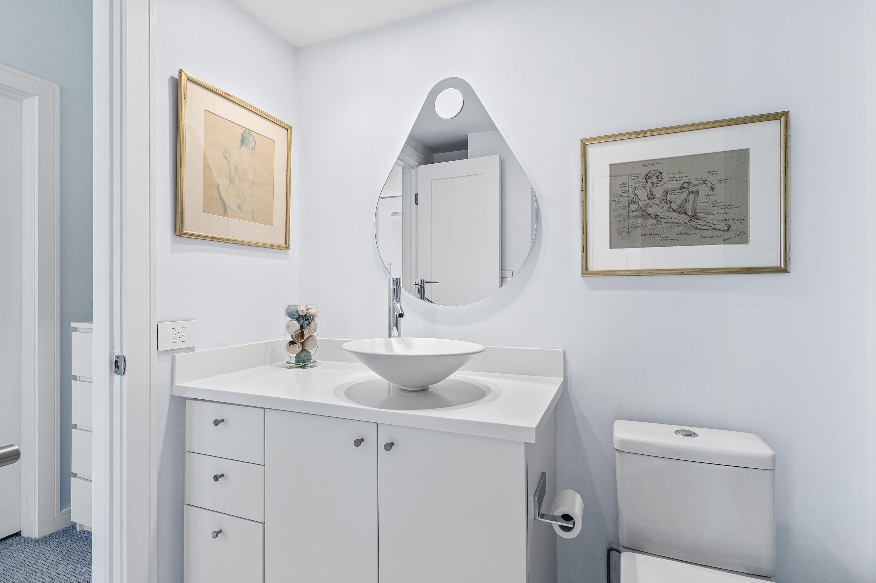 SEAGATE TOWERS - Residential