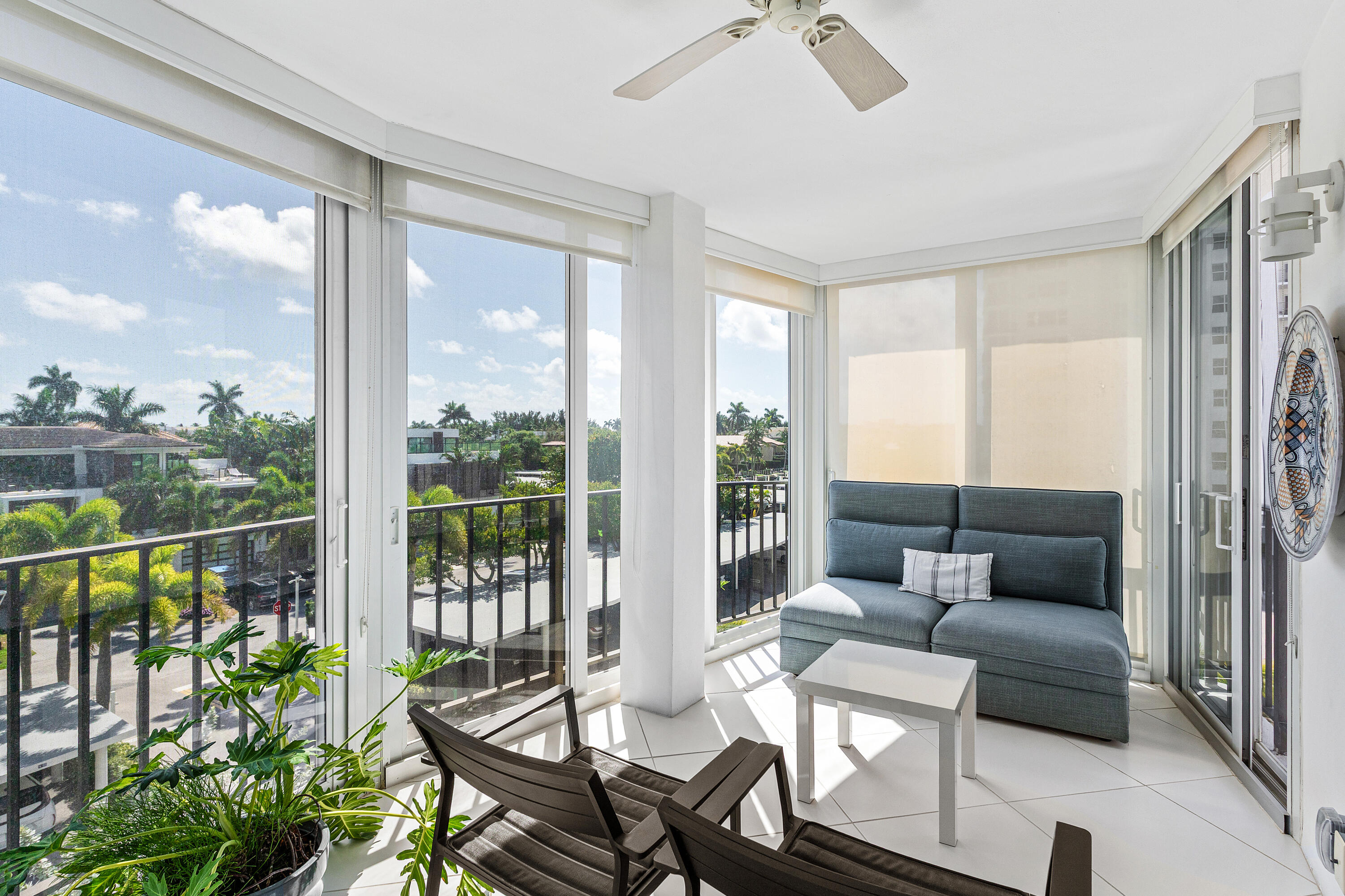 SEAGATE TOWERS - Residential