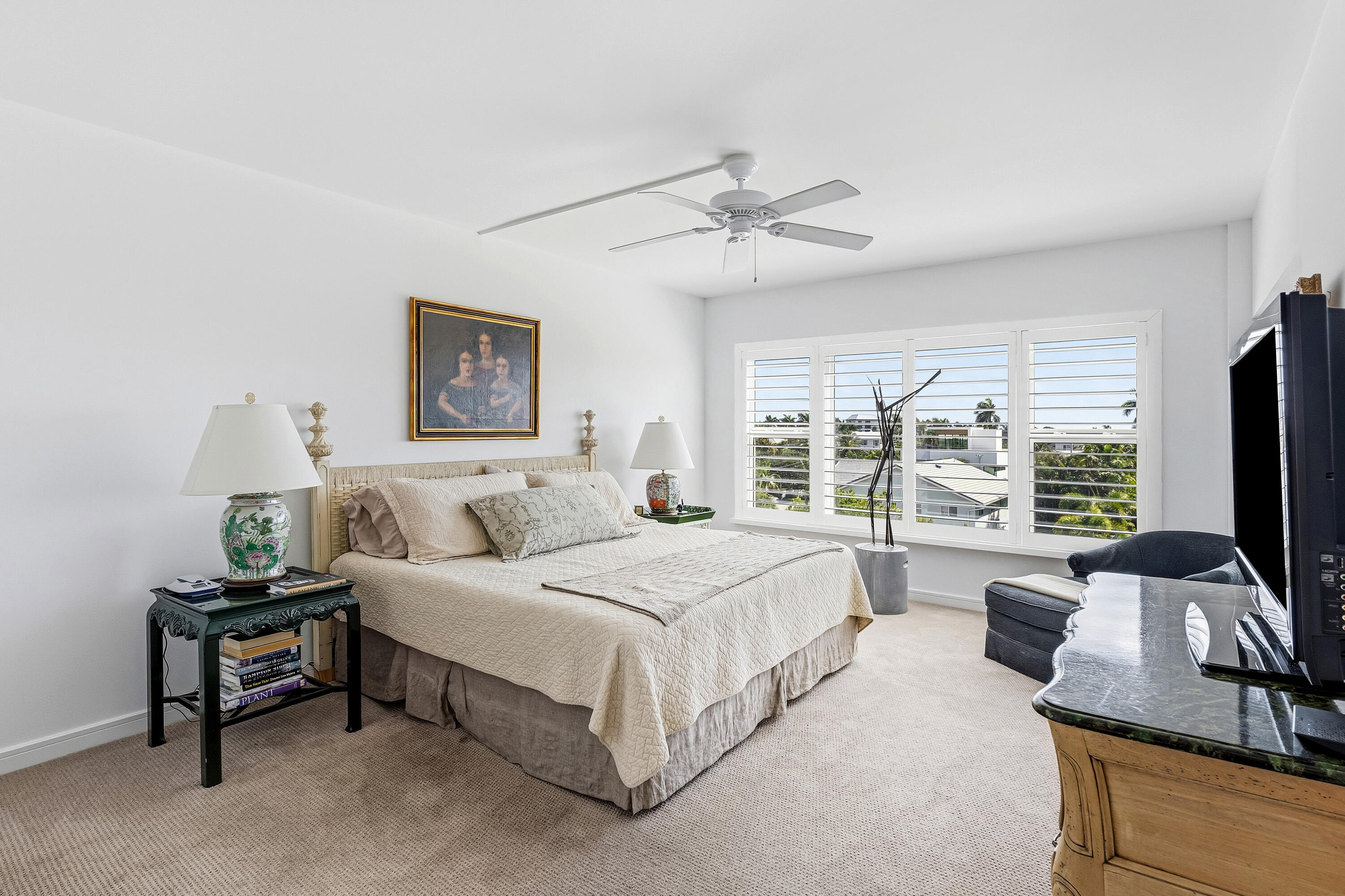 SEAGATE TOWERS - Residential