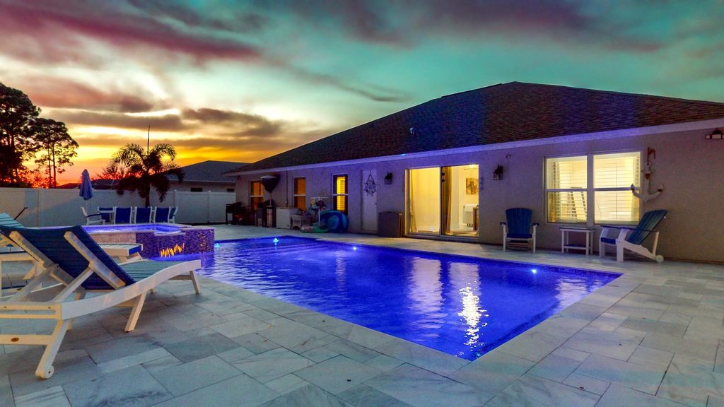 Photo of 2102 SW Alloway Avenue, Port Saint Lucie, FL 34953 (MLS # R10941771)