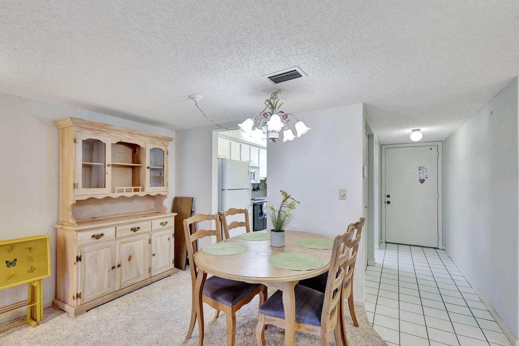 Photo of 18081 SE Country Club Drive #13-124, Jupiter, FL 33469 (MLS # R11009225)