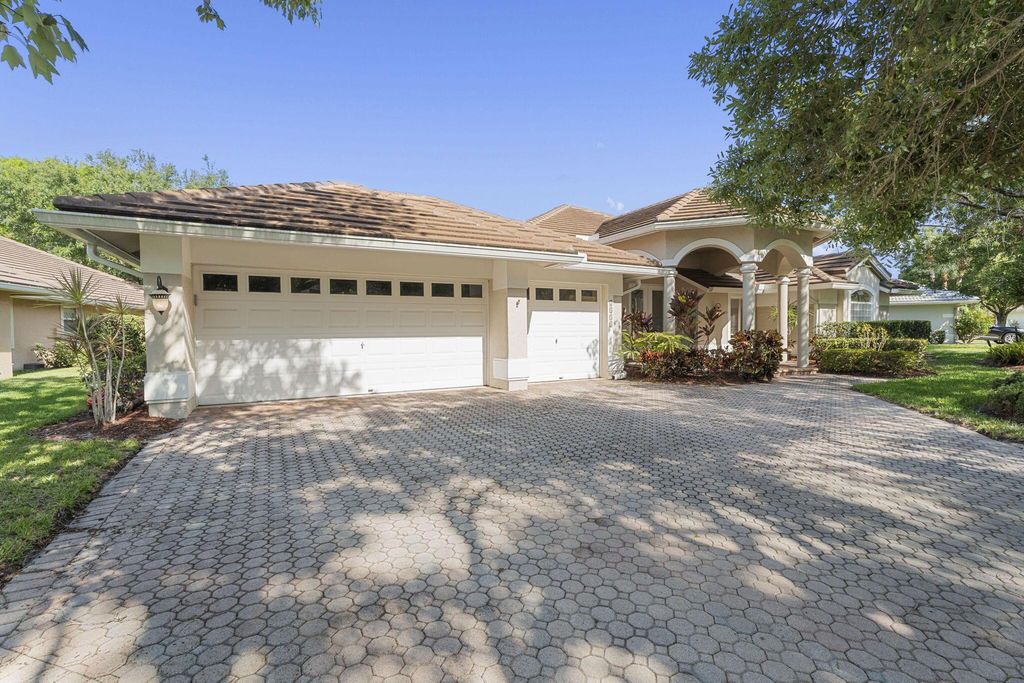 Photo of 2554 SW Mayacoo Way, Palm City, FL 34990 (MLS # R11091562)