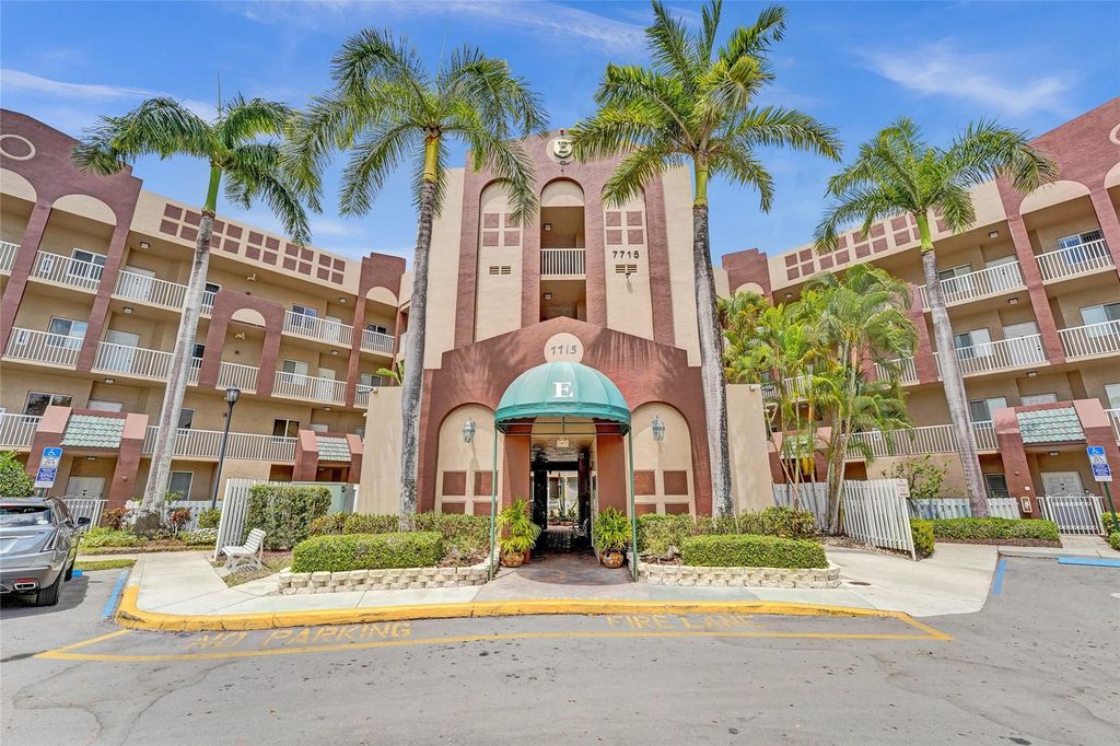 Photo of 7715 Southampton Terrace #110, Tamarac, FL 33321 (MLS # F10507509)