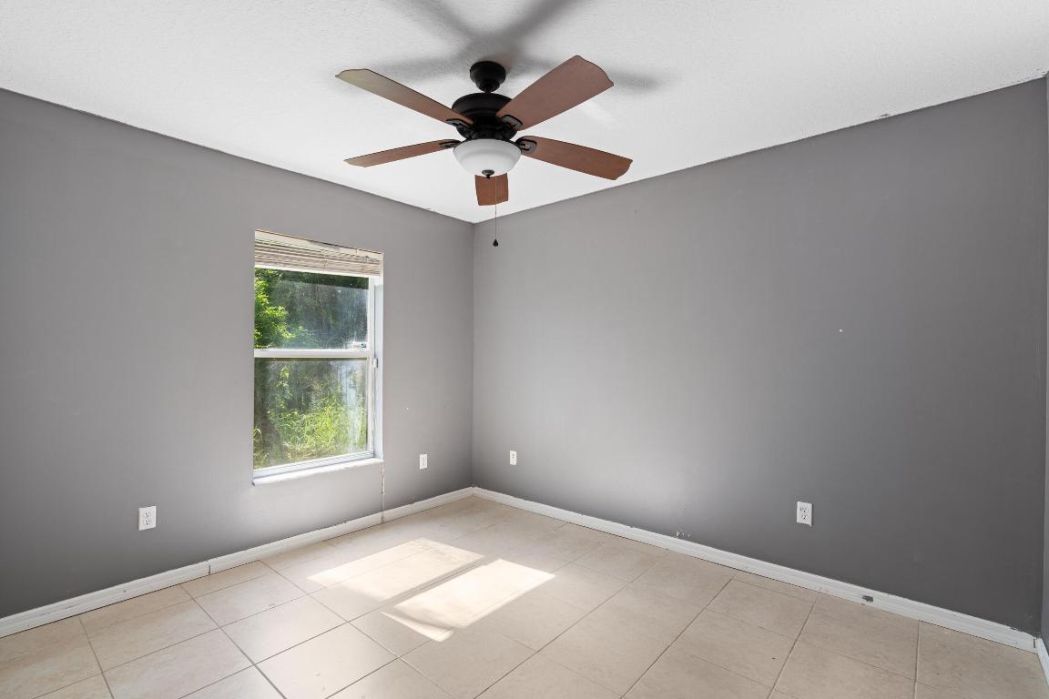 PORT ST LUCIE SECTION 9 - Residential