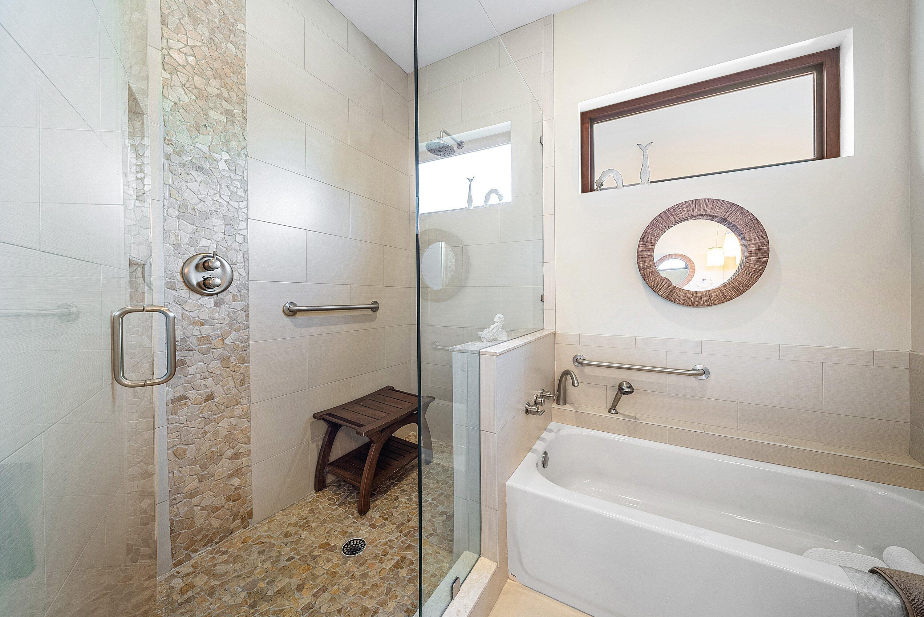 RIVER RIDGE (TEQUESTA) - Residential