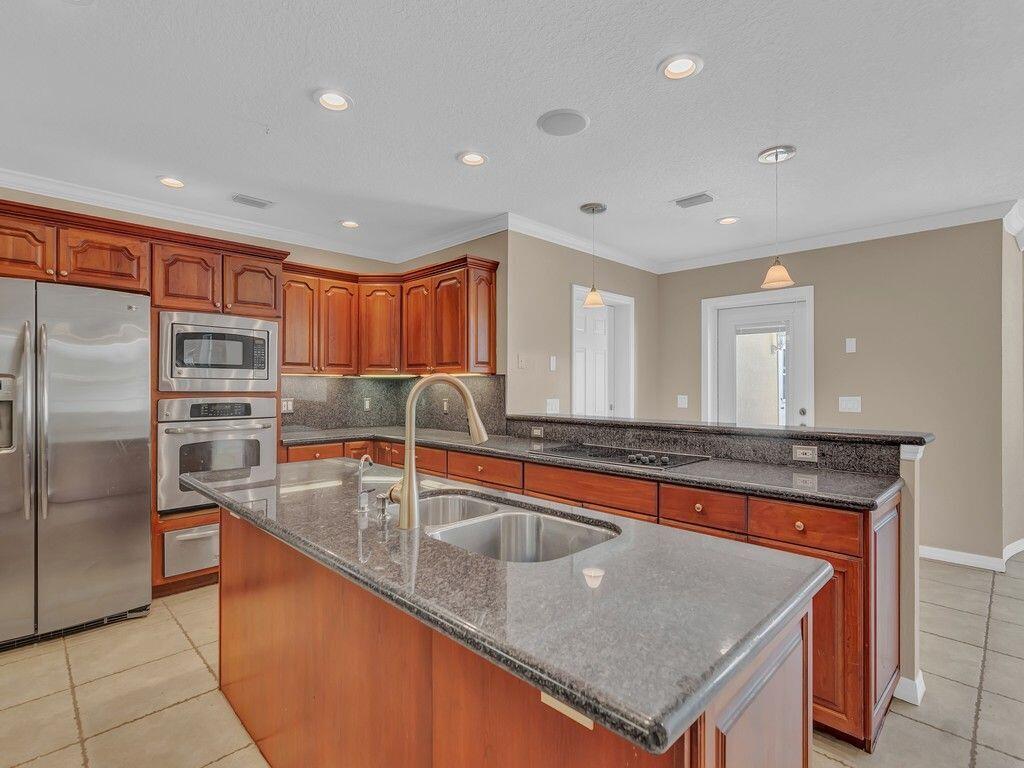 INDIAN RIVER FARMS COMPAN - Residential