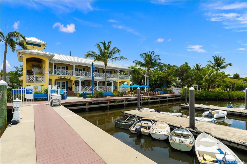 CEDAR POINTE CONDO - Residential Lease