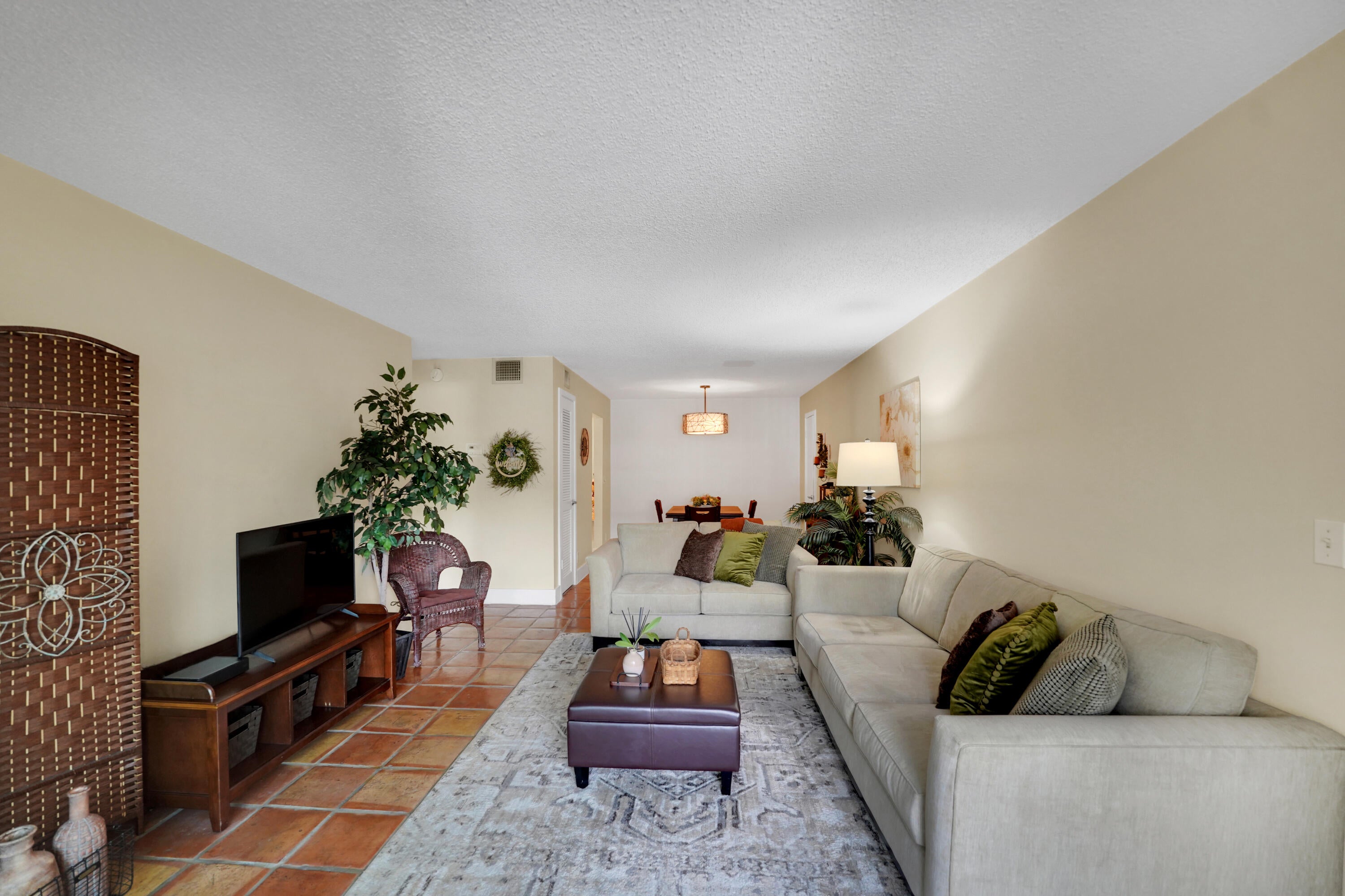 6473 BAY CLUB Drive 1