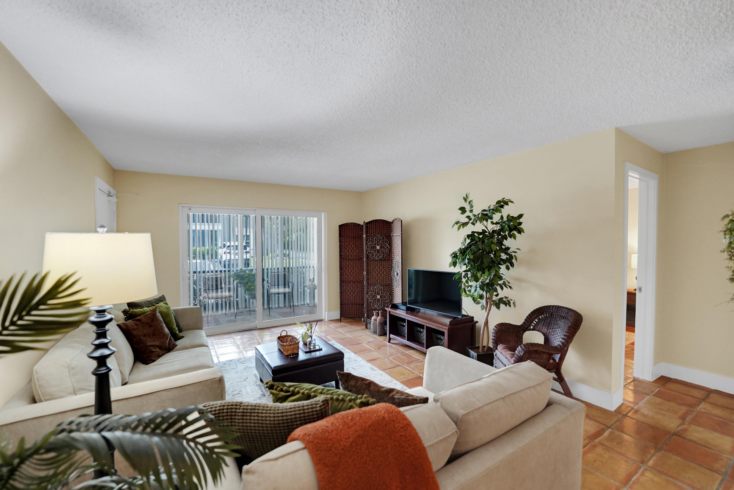 6473 BAY CLUB Drive 1