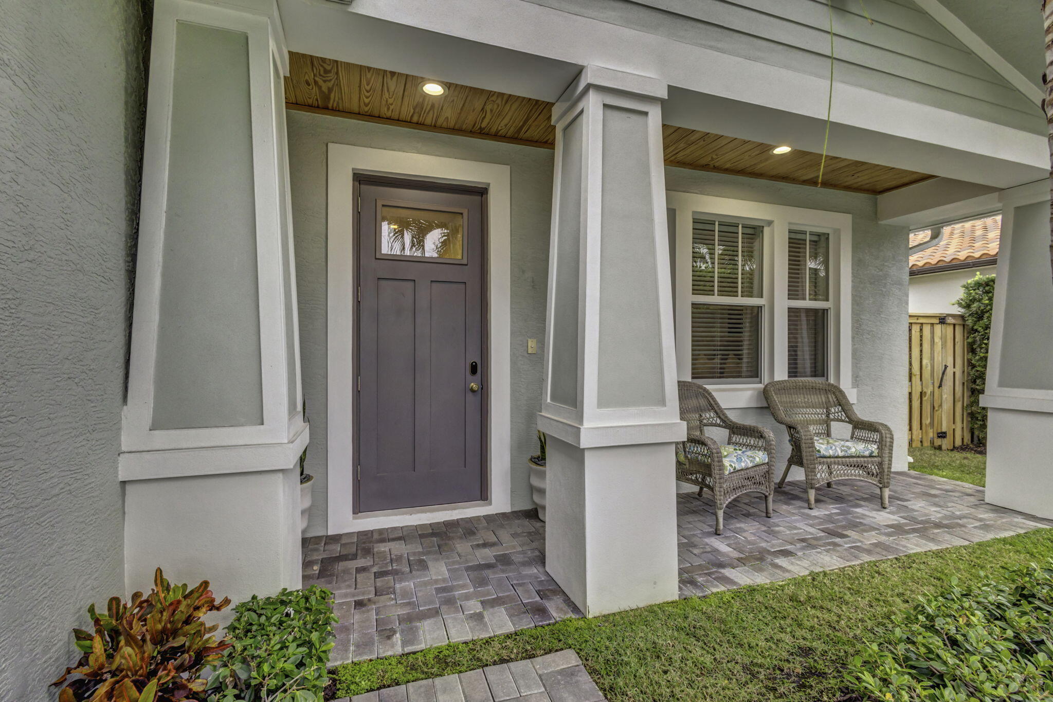 LAKE WORTH TOWN OF - Residential