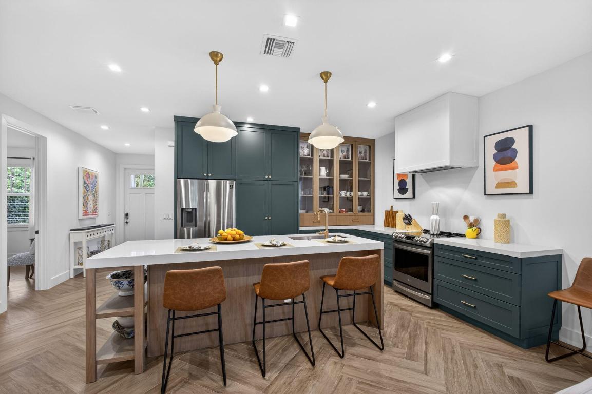 LAKE WORTH TOWN OF - Residential