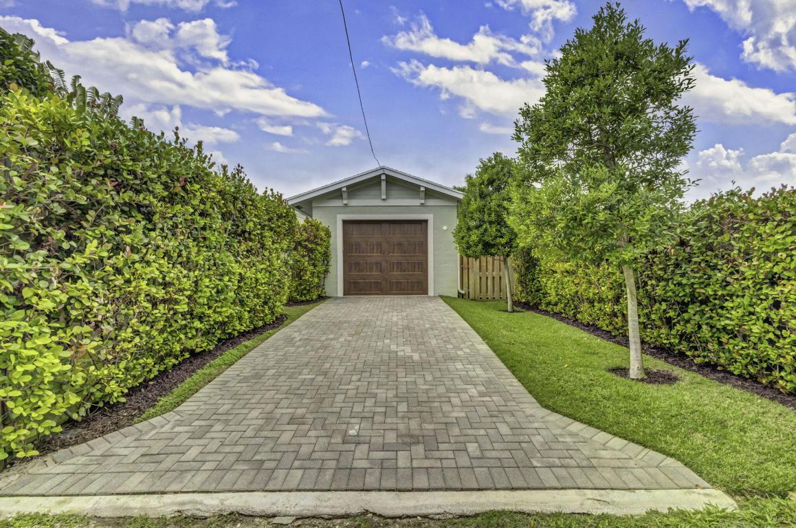 LAKE WORTH TOWN OF - Residential