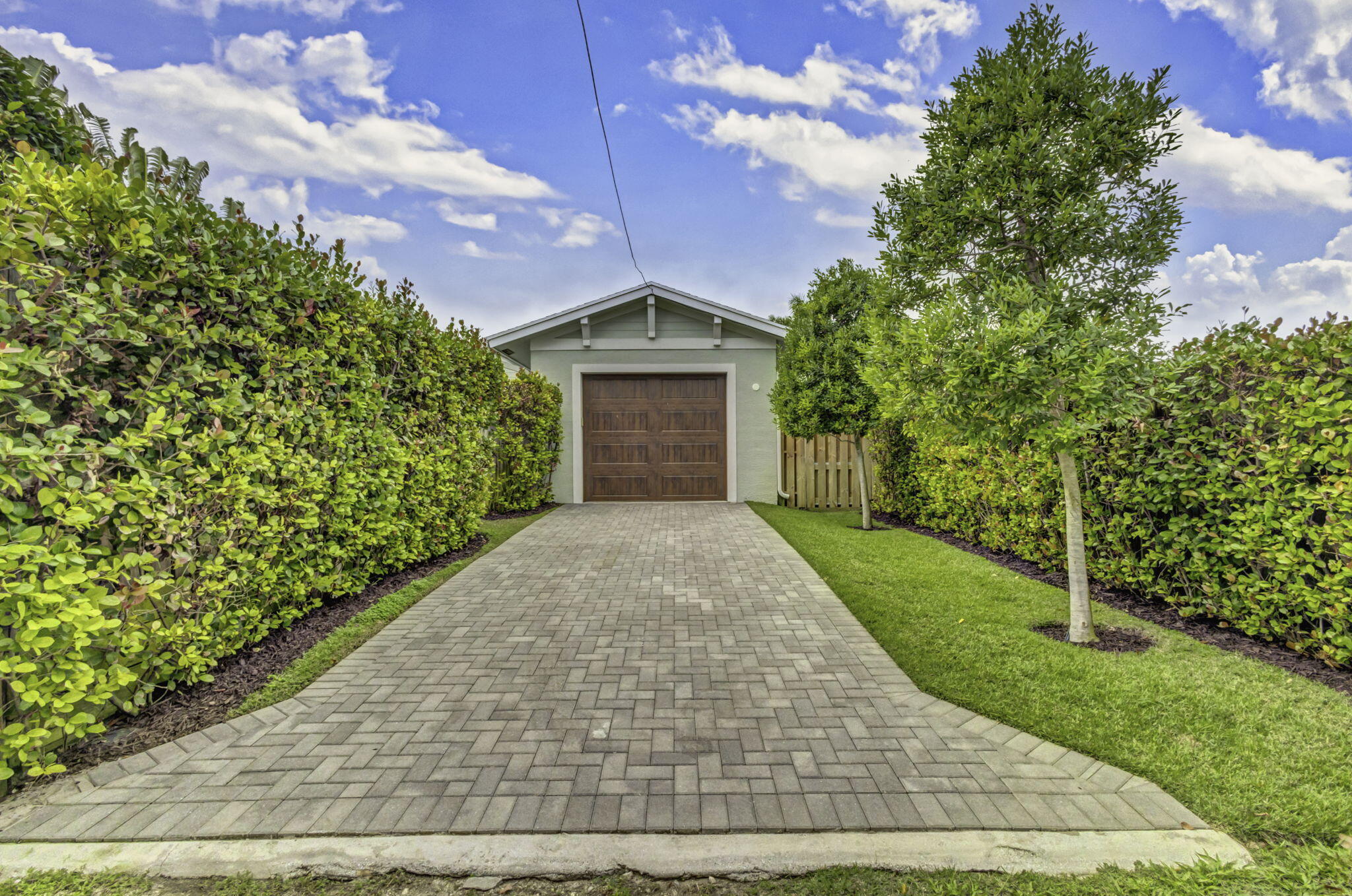 LAKE WORTH TOWN OF - Residential