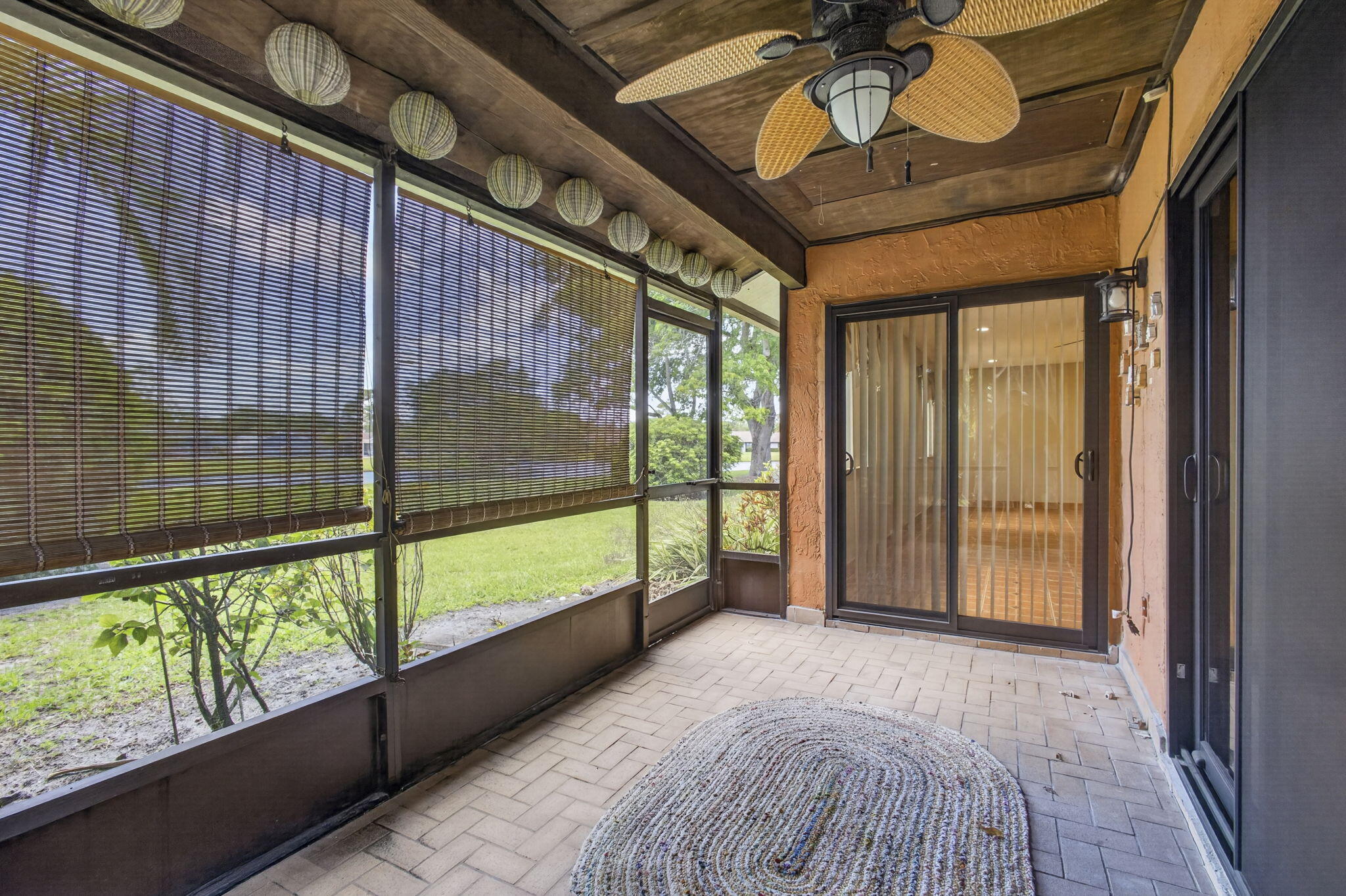 STRATHMORE GATE I UNIT ONE - Residential