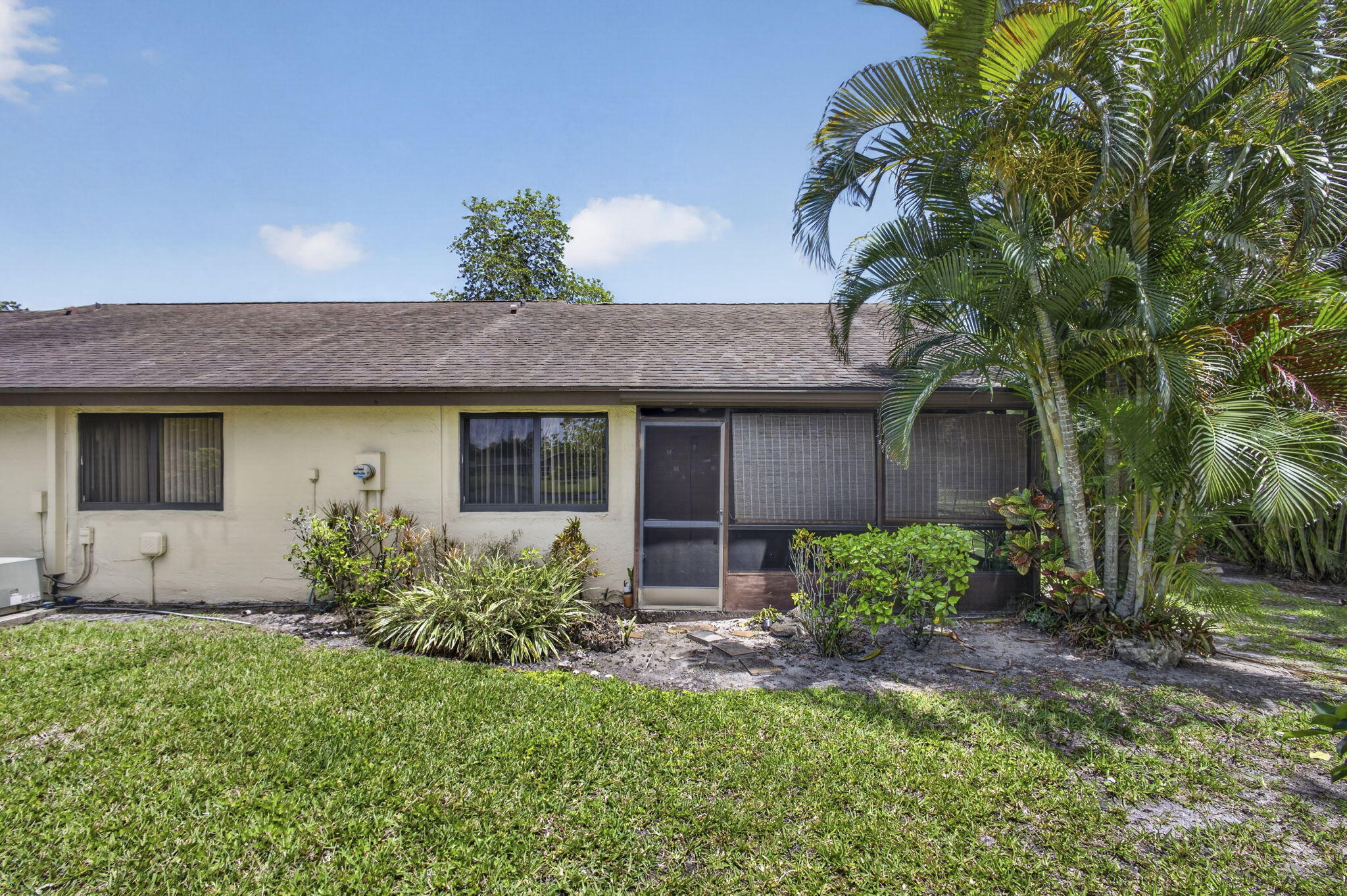 STRATHMORE GATE I UNIT ONE - Residential