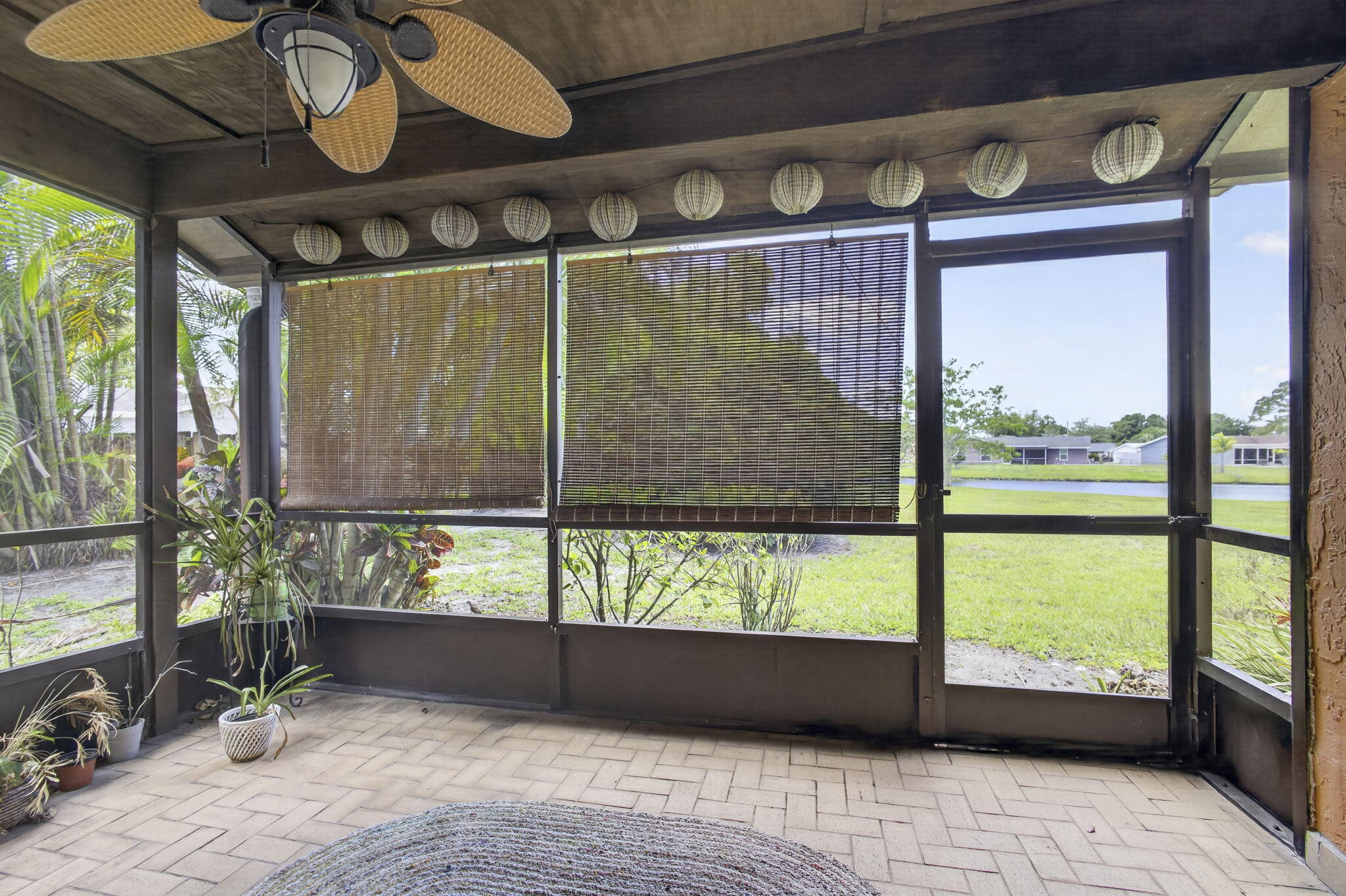 STRATHMORE GATE I UNIT ONE - Residential