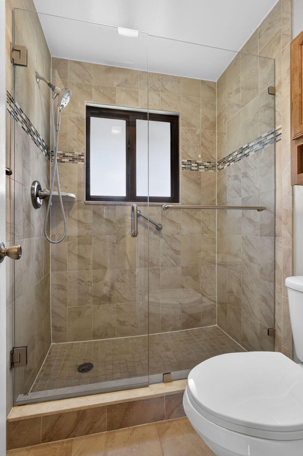 STRATHMORE GATE I UNIT ONE - Residential