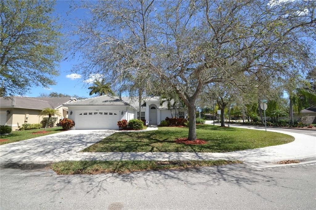 Photo of 7570 NW 47th Ave Ave, Coconut Creek, FL 33073 (MLS # F10348080)