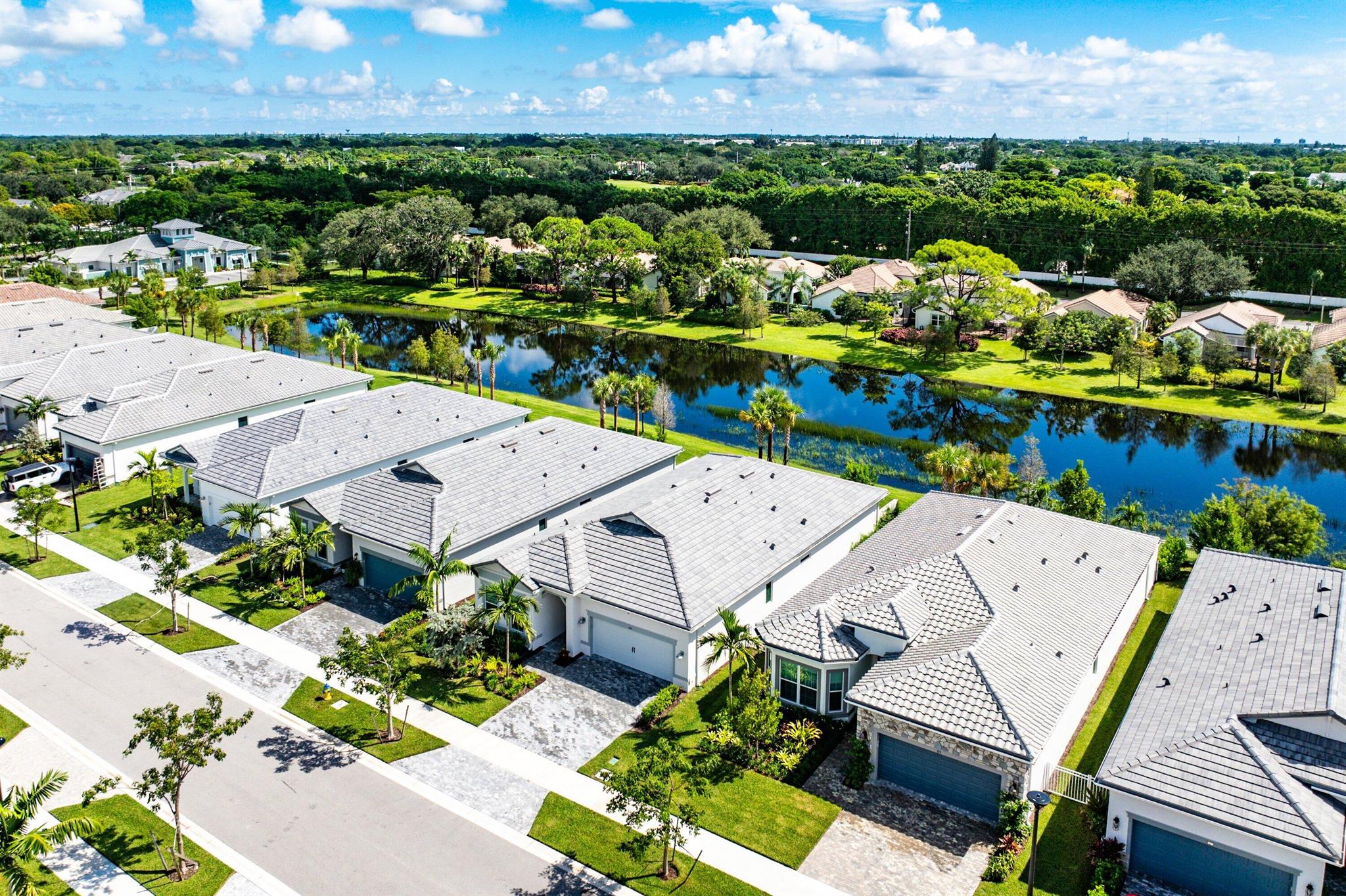 ENCLAVE AT SHERWOOD - Residential