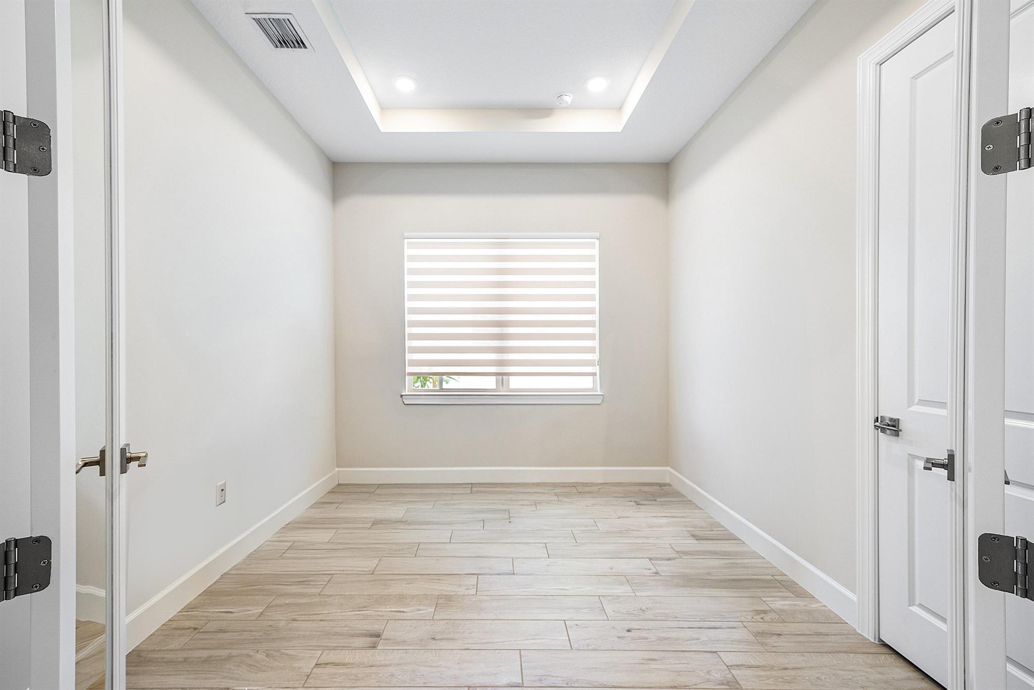 ENCLAVE AT SHERWOOD - Residential