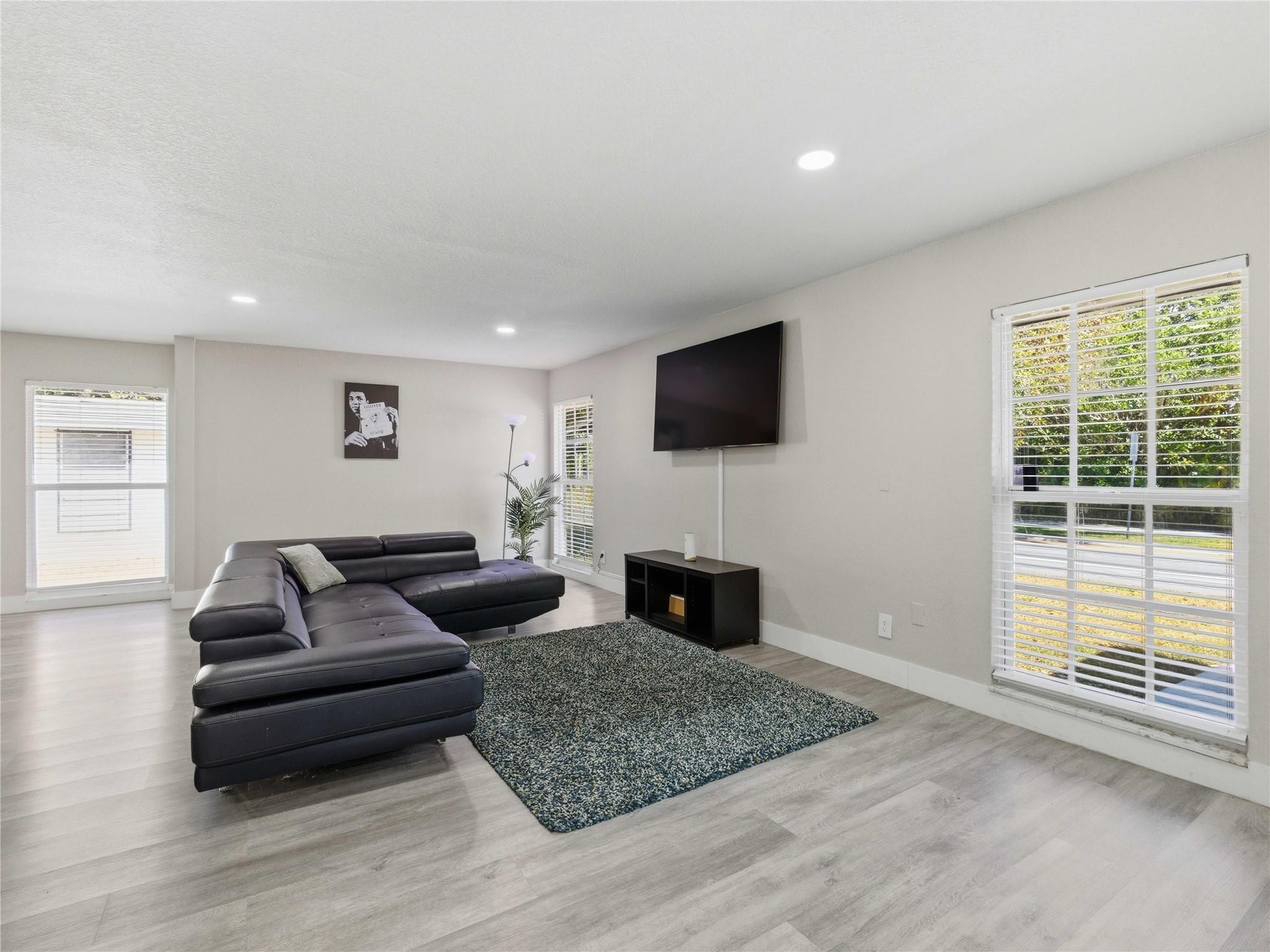 Mainlands Of Tamarac Lake - Residential