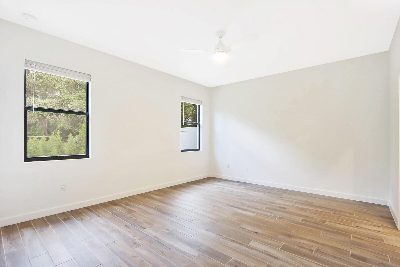 RESERVE AT JUPITER - Residential Lease