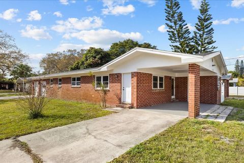 Homes with One Acre Plus in Florida's Treasure Coast 113 1119 Pine Avenue Fort Pierce FL 34982