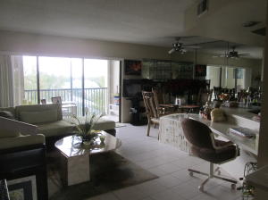 SEA RISE CONDO - Residential