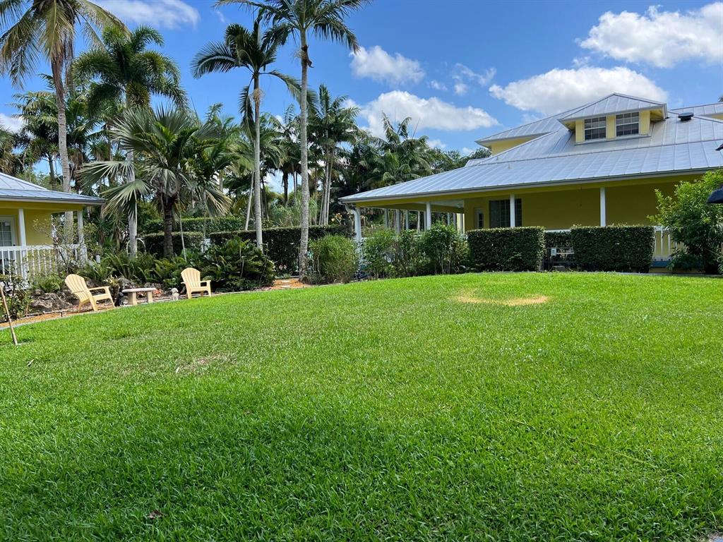 PADDOCK PARK 2 OF WELLING - Residential