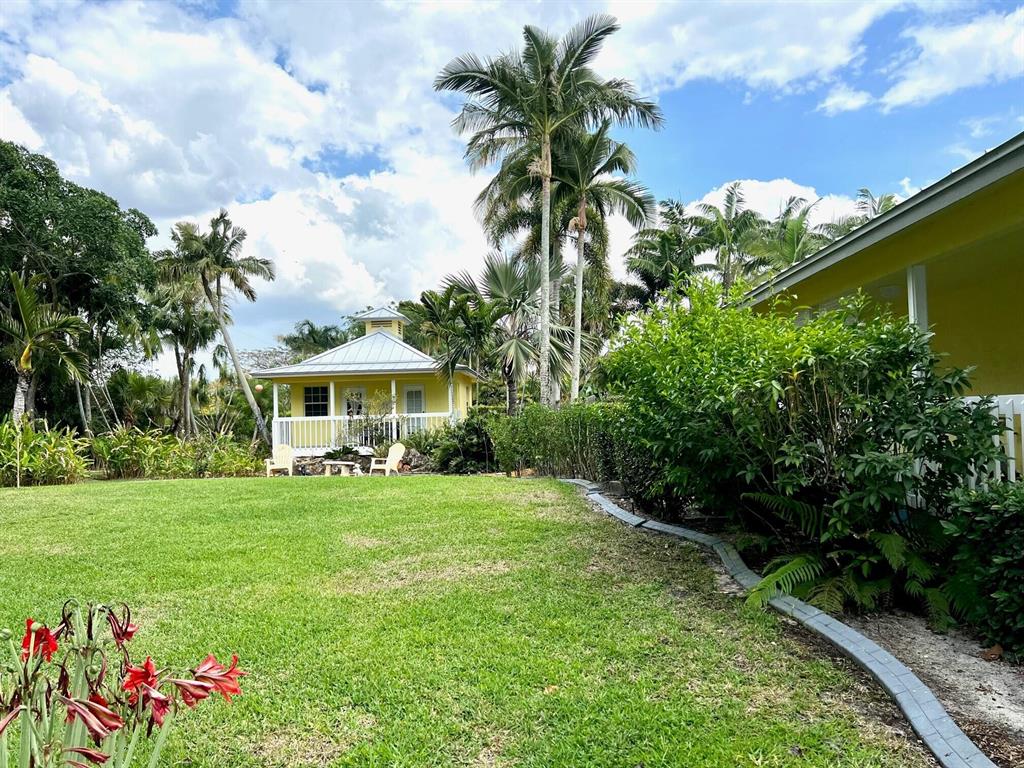 PADDOCK PARK 2 OF WELLING - Residential