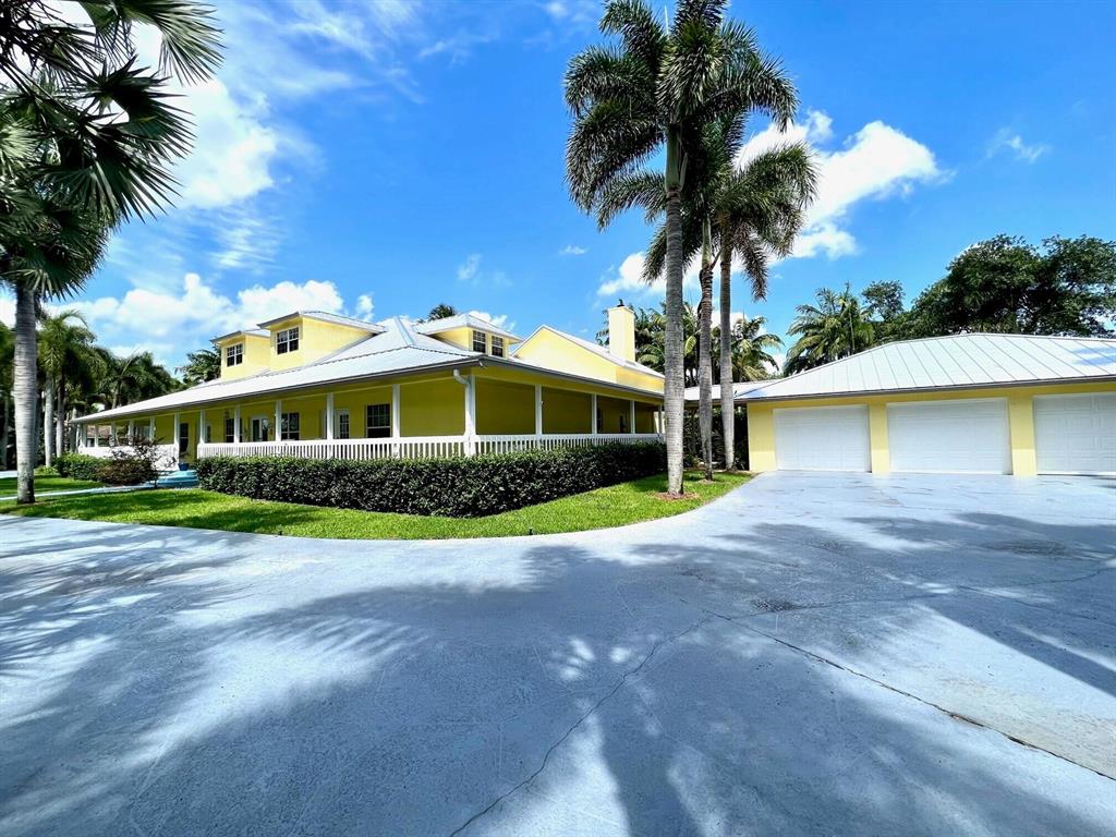 PADDOCK PARK 2 OF WELLING - Residential