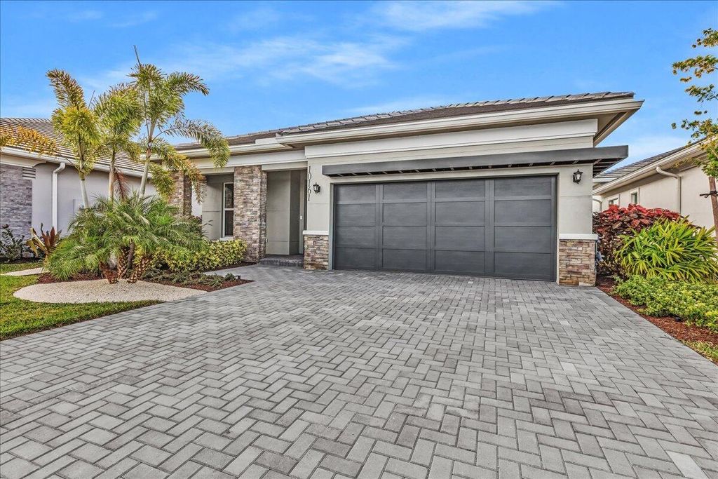 Photo of 10161 Timber Creek Way, Palm Beach Gardens, FL 33412 (MLS # R11150100)
