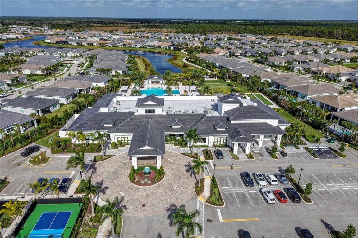 AVENIR SITE PLAN 2 POD - Residential