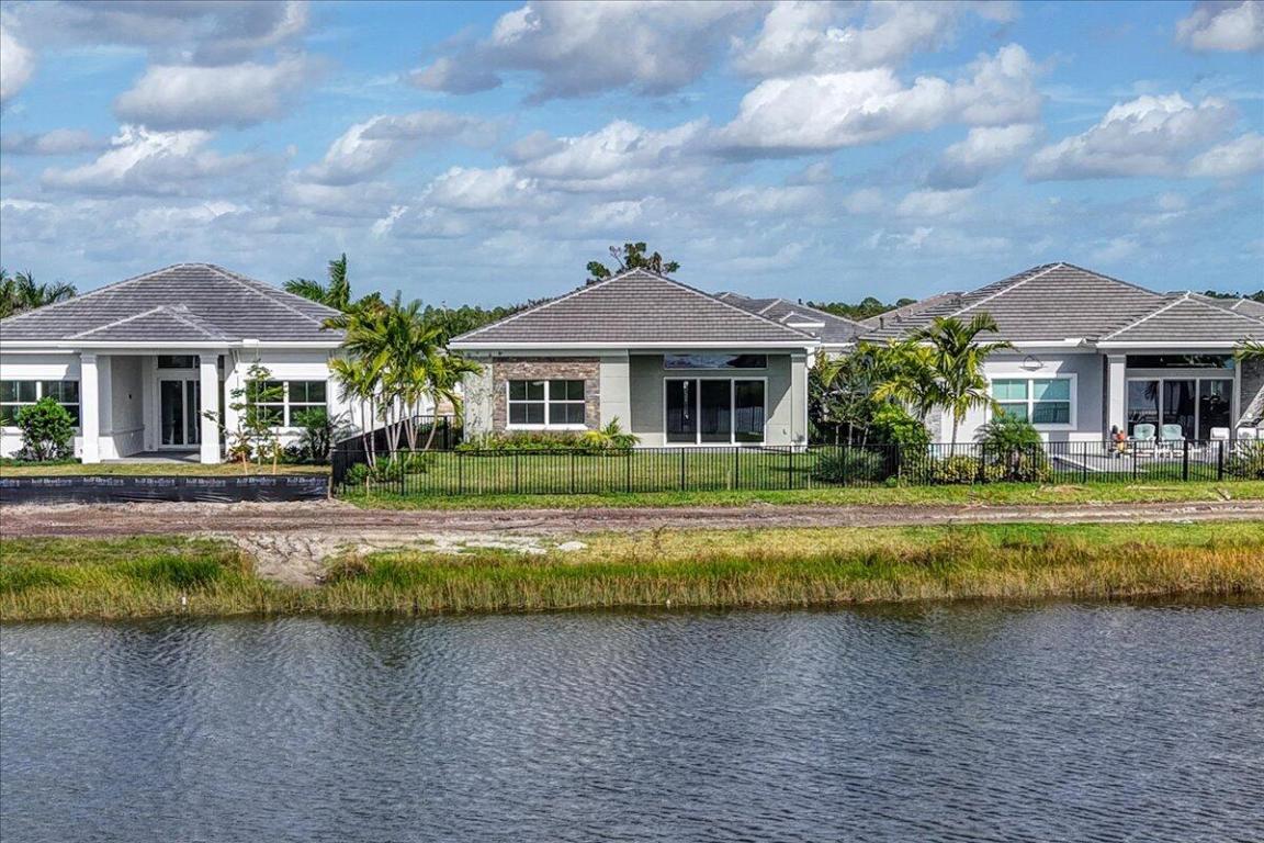 AVENIR SITE PLAN 2 POD - Residential