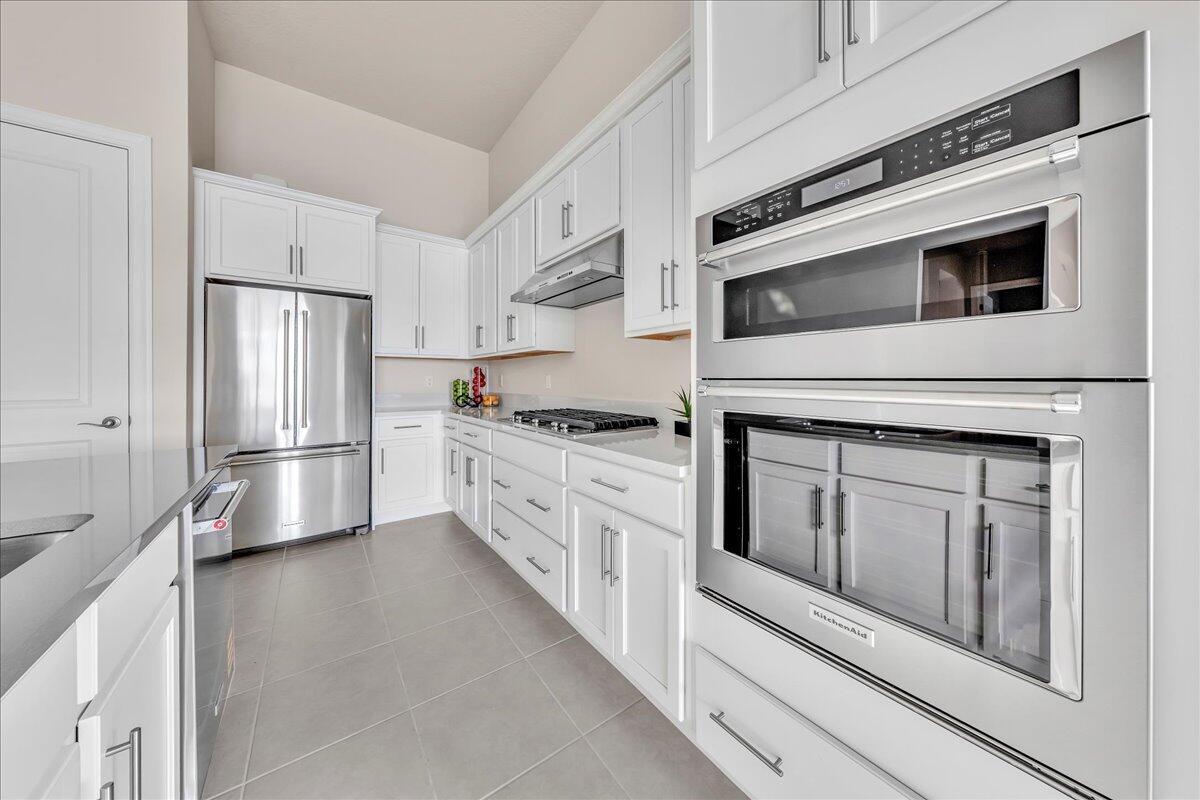 AVENIR SITE PLAN 2 POD - Residential