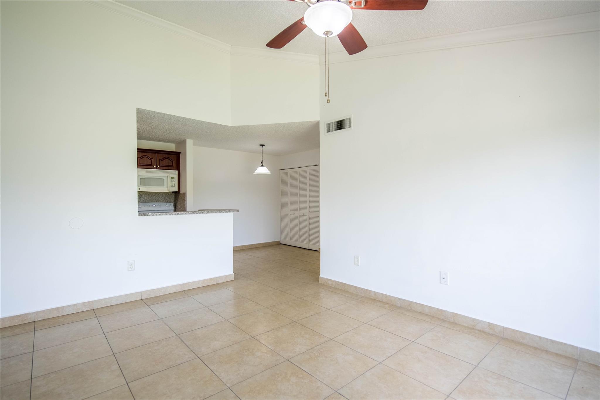 7235 NW 179th St 212