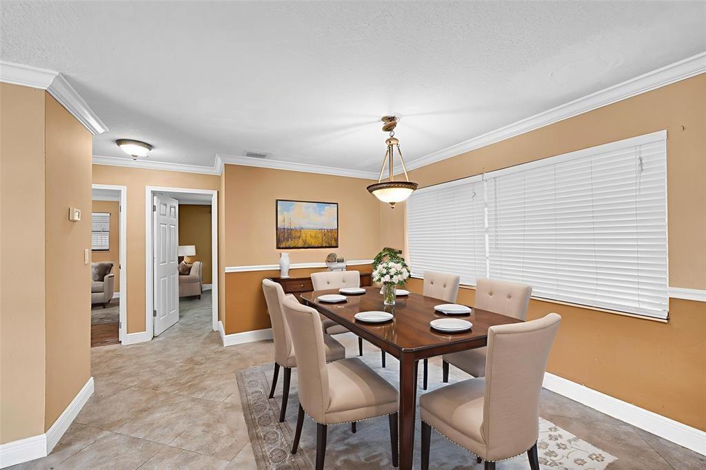 View photos, virtual tours, details... 1390 NE 39th St